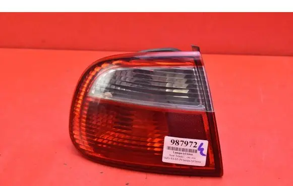 Seat Toledo II (1M) Rear/tail lights 1M5945095B