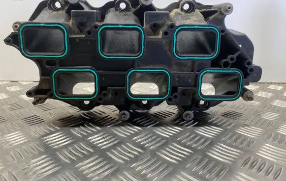 Dodge Durango III Intake manifold 05281802AA 05281803