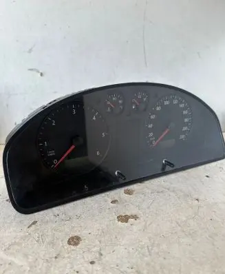 Volkswagen Transporter - Caravelle T5 Speedometer (instrument cluster) 88311346 7H0920851R 17070722210