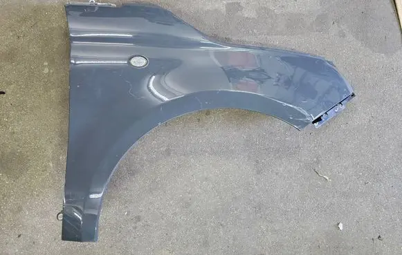 Fiat 500E Fender