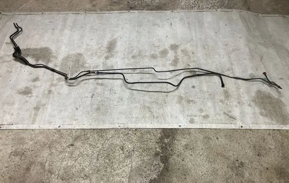 Ford Ranger Fuel line pipe AB319B286AD