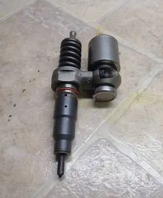 Land Rover Discovery Fuel injector BEBE2A01001 MSC000030 02124AV