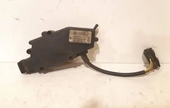 Volkswagen Transporter - Caravelle T4 Central locking motor 701959783C