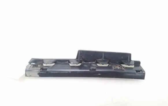BMW 5 E60 E61 Front bumper mounting bracket 7066227