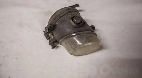 Mercedes-Benz E W212 Front fog light A2128201056 0305085002