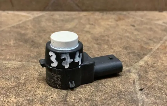 Mercedes-Benz CLS C218 X218 Parking PDC sensor A2125420018