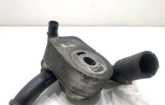 Suzuki Jimny Engine oil radiator 779744