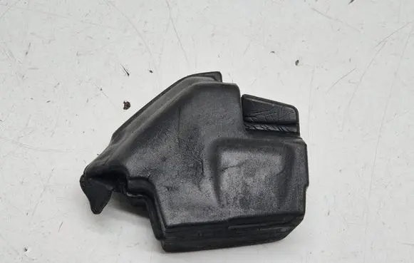 Chrysler Pacifica Fender foam support/seal 68511009AA