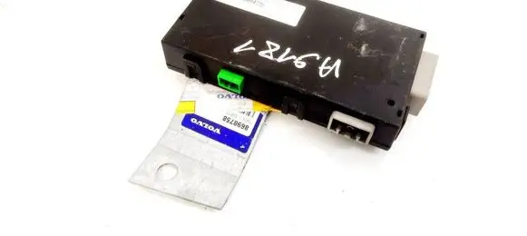 Volvo V50 Tow bar relay 8698475