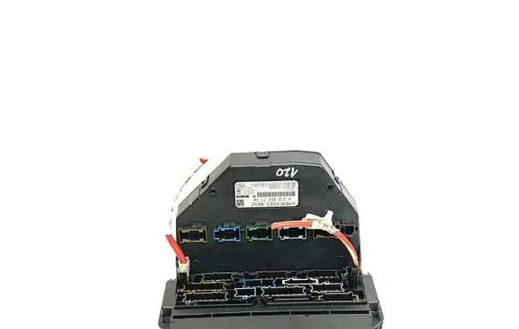 Mercedes-Benz E W212 Fuse module A2129007104 A2125452501 A2129024002
