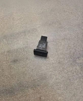 Audi A8 S8 D2 4D ESP (stability program) switch 3102151 4D0927134A