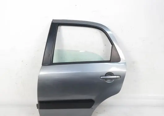 Suzuki SX4 Rear door 