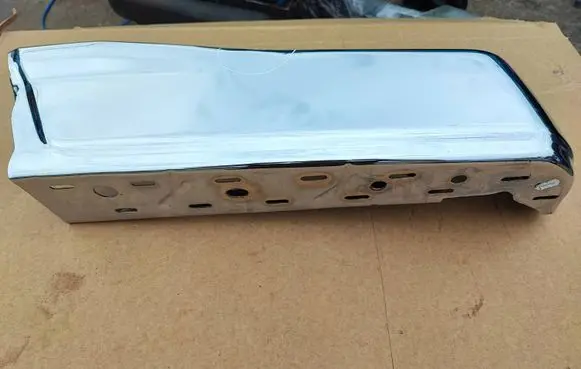 Rear bumper corner part panel trim