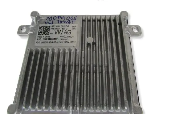 Volkswagen PASSAT B9 LED ballast control module 992941591DG