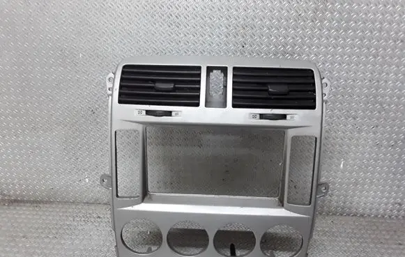 KIA Carnival Dash center air vent grill 0K53B55310