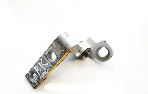 Volvo V40 Front door upper hinge 31352690