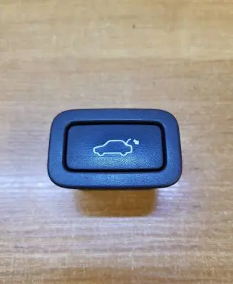 Volvo V70 Tailgate/trunk/boot open switch 30739237AA