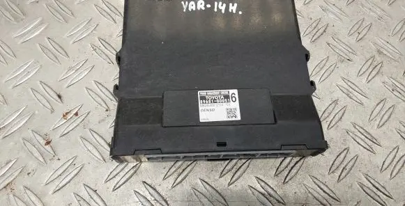 Toyota Yaris Engine control unit/module ECU 896810D051