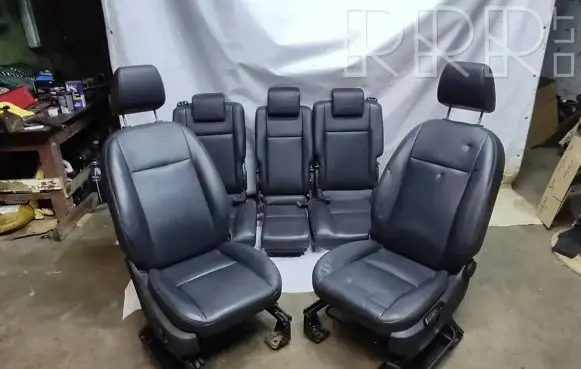 Ford C-MAX I Seat set 