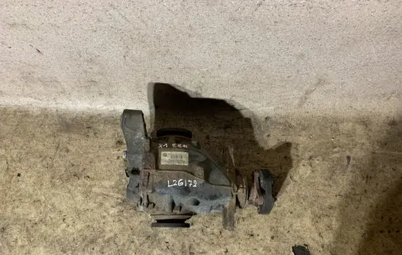 BMW X1 E84 Rear differential 7566185