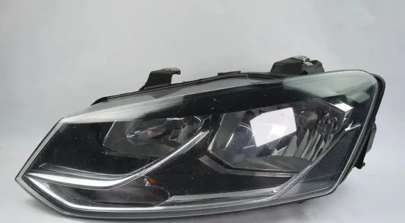 Volkswagen Polo V 6R Headlight/headlamp 6C1941005