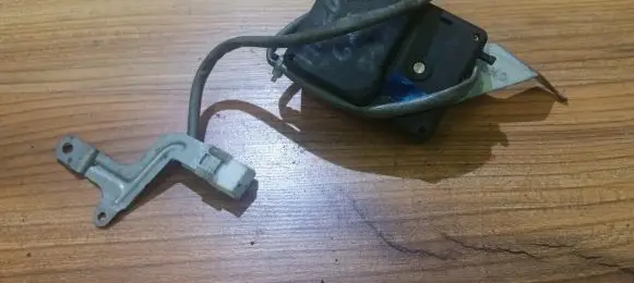 Mazda MX-6 Air flap motor/actuator hb600ga5ra
