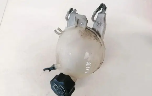 Citroen C2 Coolant expansion tank/reservoir 9680163780 9652621280