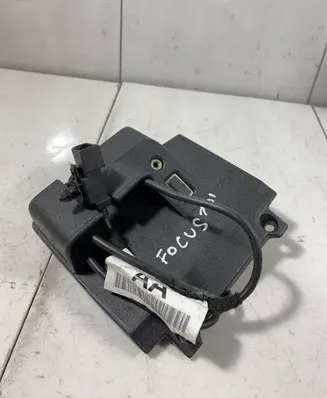 Ford Focus AUX in-socket connector 8M51A45N24