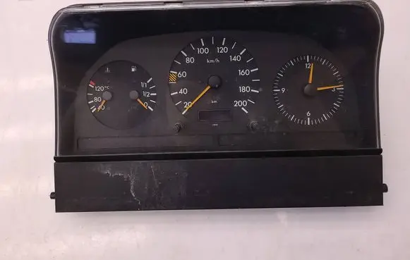 Mercedes-Benz Sprinter W901 W902 W903 W904 Speedometer (instrument cluster) MB0005425301 110008847003