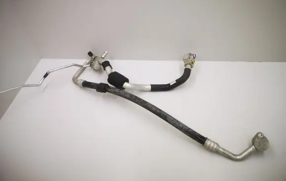 Audi A4 S4 B8 8K Air conditioning (A/C) pipe/hose 8K1260712B