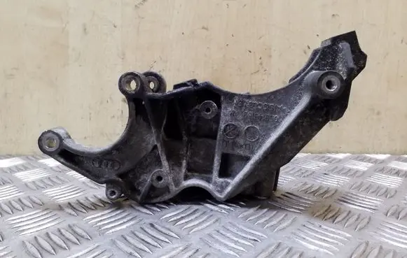 Audi A5 8T 8F Power steering pump mounting bracket 059145169AE
