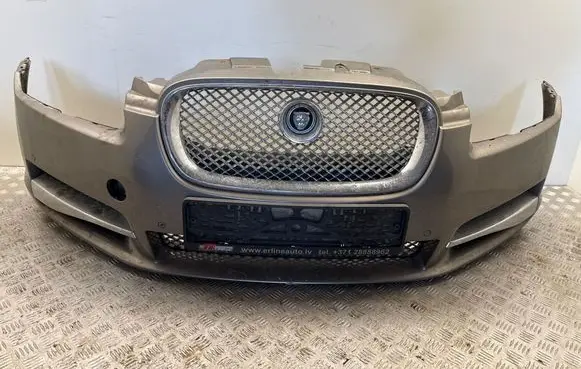 Jaguar XF X250 Front bumper 8X2317C831