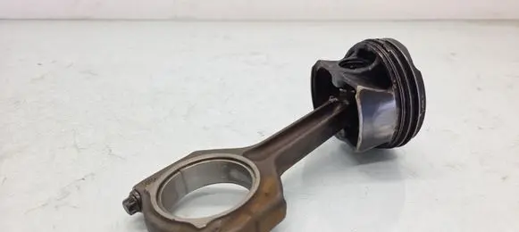 BMW X4 F26 Piston with connecting rod 7846593