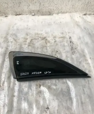 Mazda CX-30 Rear side window 43r00123