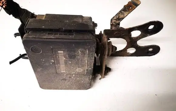 Volkswagen Golf Plus ABS Pump 1K0907379AA