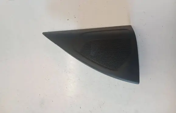Volvo V70 Front door high frequency speaker 30781068