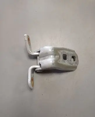 Chevrolet Volt II Front door upper hinge 80066P D93915F