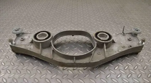 Mercedes-Benz S C217 Rear differential/diff mount bracket A2213520206