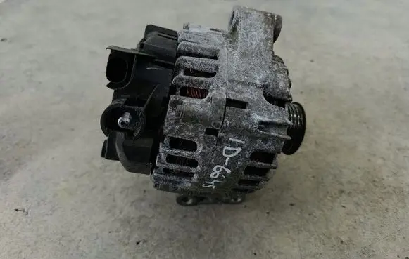Ford Ka Generator/alternator CN1510300CB
