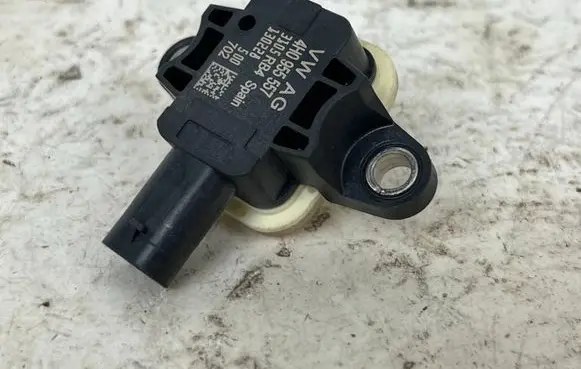 Audi A8 S8 D4 4H Airbag deployment crash/impact sensor 4H0955557