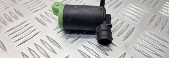 Volvo S70 V70 V70 XC Headlight washer pump 