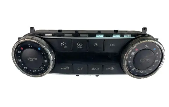 Mercedes-Benz C W204 Interior fan control switch A2049003803