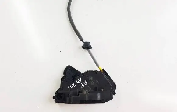 Audi A3 8Y Front door lock 5TC837016B A046465 STVDV07