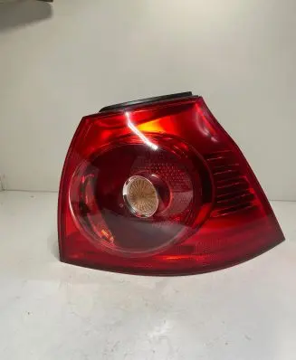 Volkswagen Golf V Rear/tail lights 1K6945096N 0S28490202