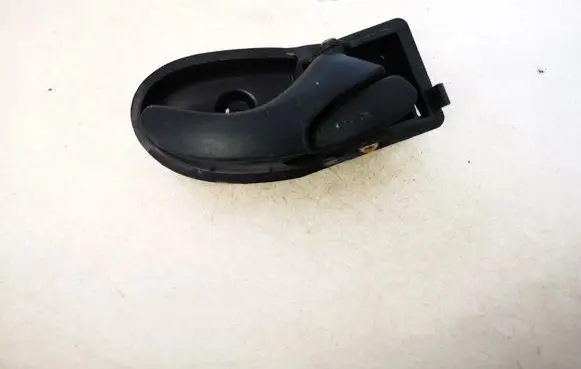 Rear door interior handle