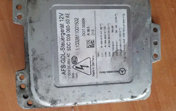 Mercedes-Benz ML W164 Headlight ballast module Xenon 5DC00906050