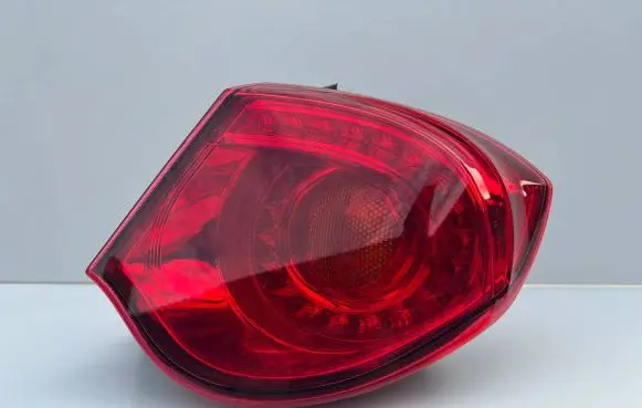 Alfa Romeo Giulietta Rear/tail lights 50513612