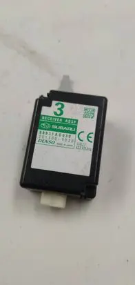 Subaru Legacy Antenna control unit 88831AG030 43392MHZ