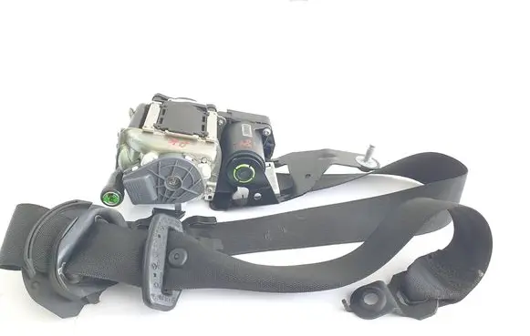 Mercedes-Benz E W212 Front seatbelt 620048000 621933200E