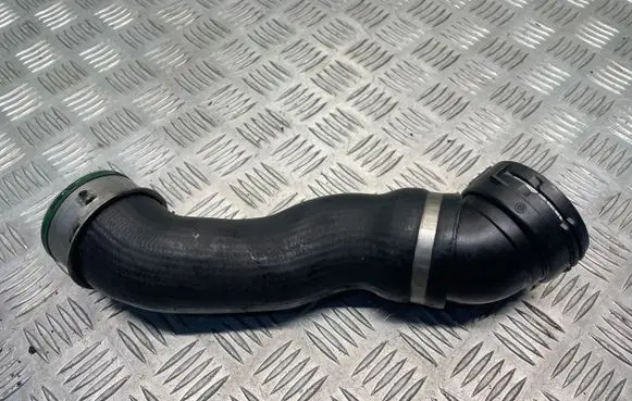 BMW 5 E60 E61 Intercooler hose/pipe 7793607